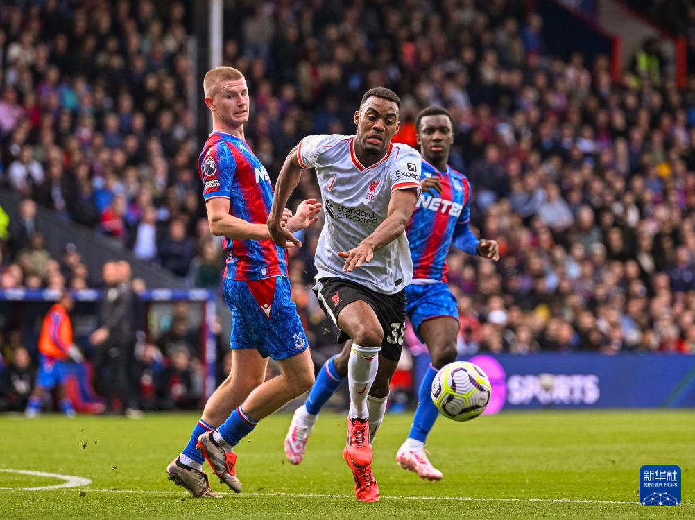  曼城客胜阿森纳，罗德里世界波制胜  